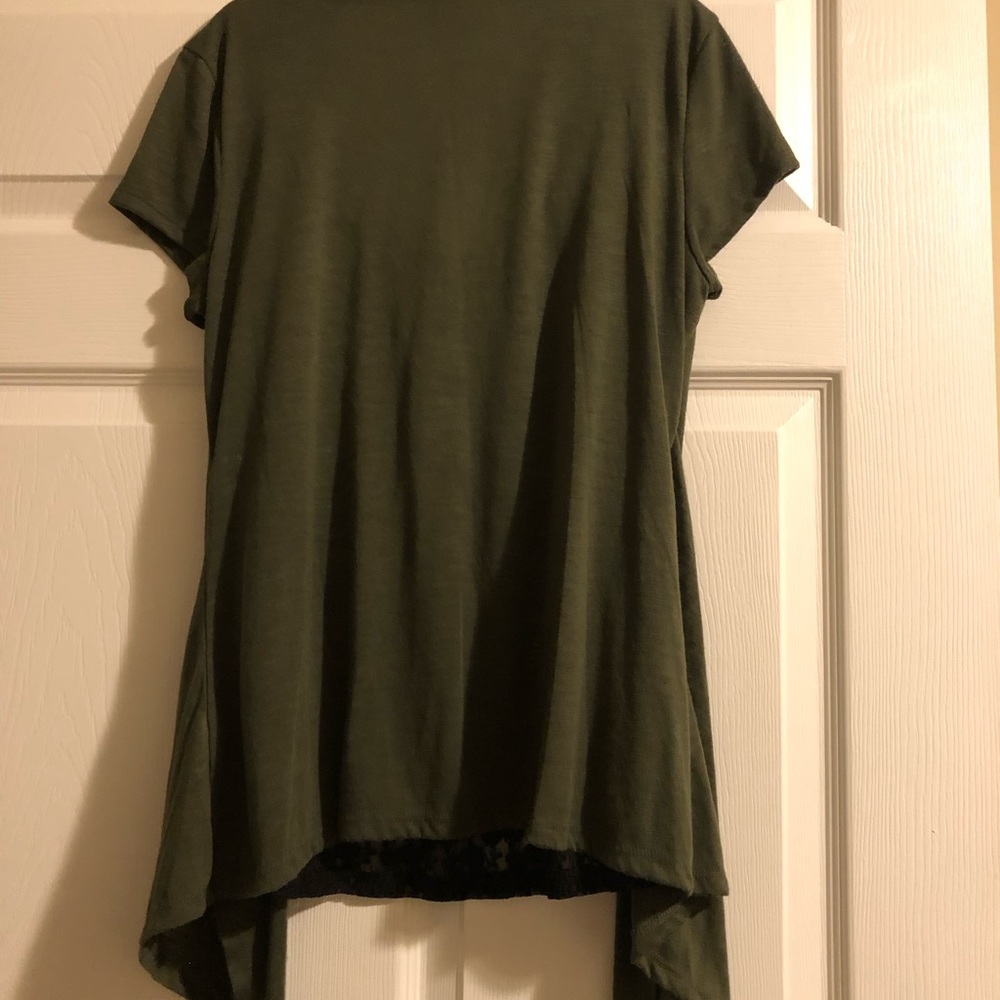 Blouse - Picture 2 of 3